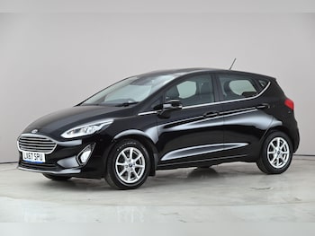 Used Ford Fiesta 2017 for sale - 77909900: Photo