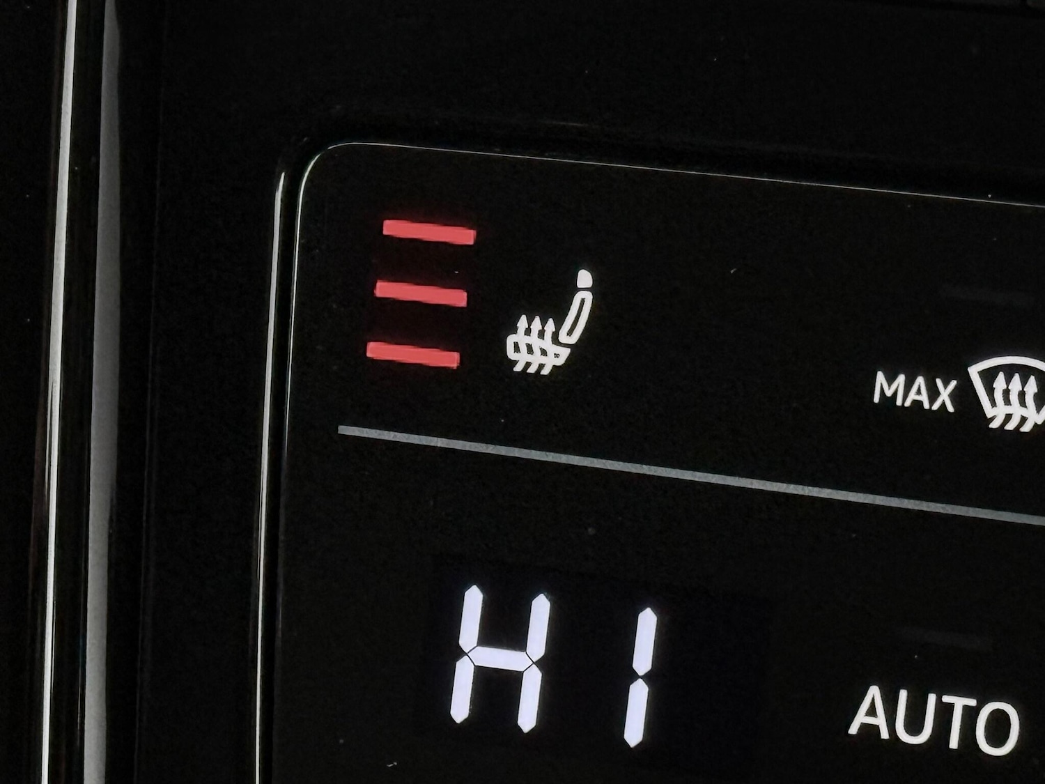 Used Volkswagen T-Roc 2024 for sale - 77181222: Photo 34