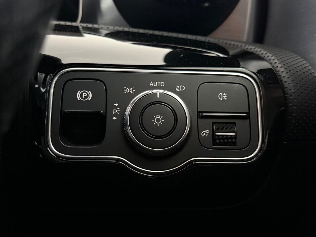 Used Mercedes-Benz CLA 2019 for sale - 76280316: Photo 27