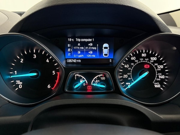 Used Ford Kuga 2017 for sale - 76092617: Photo 19