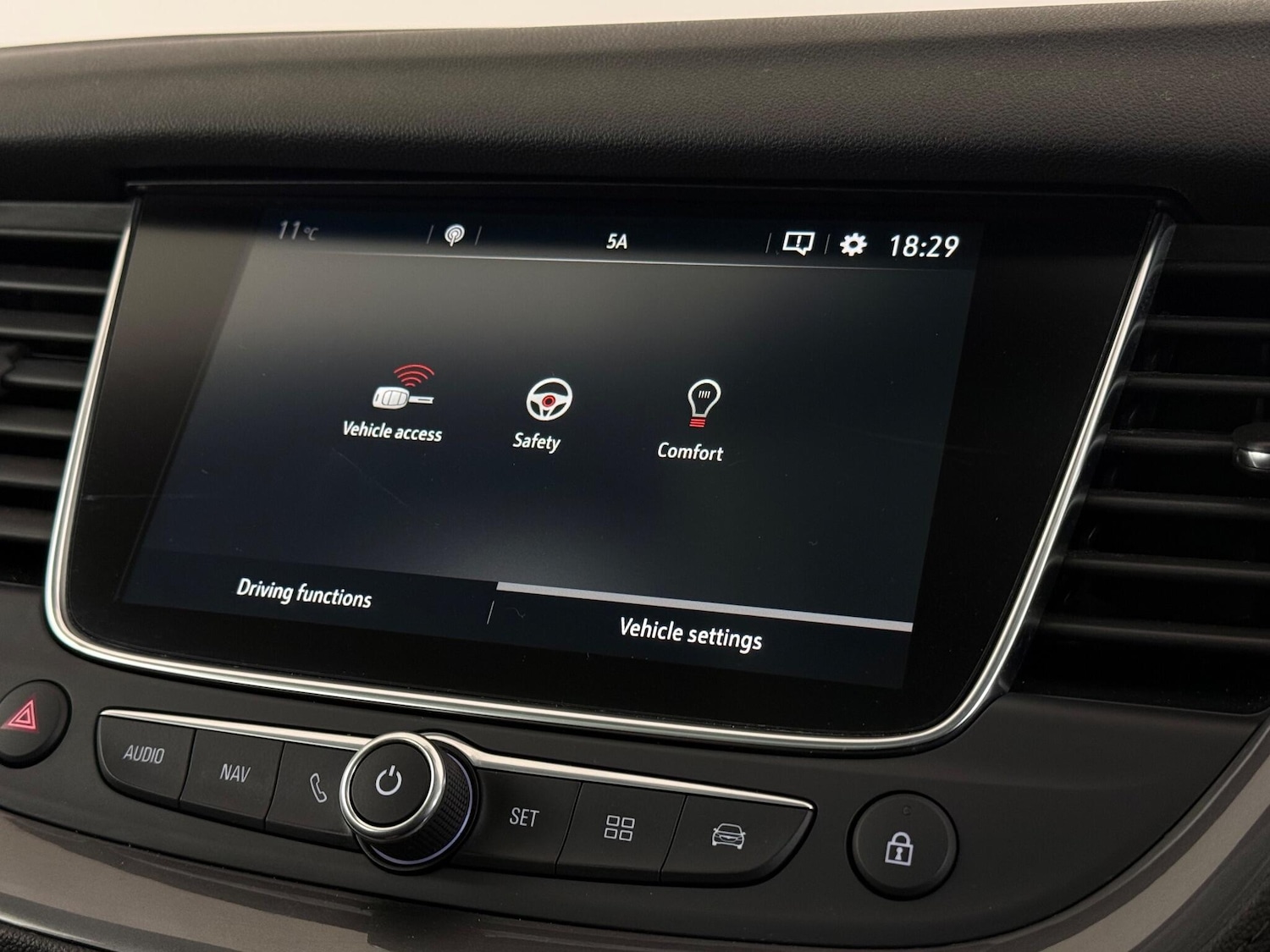 Used Vauxhall Grandland X 2019 for sale - 77260587: Photo 32