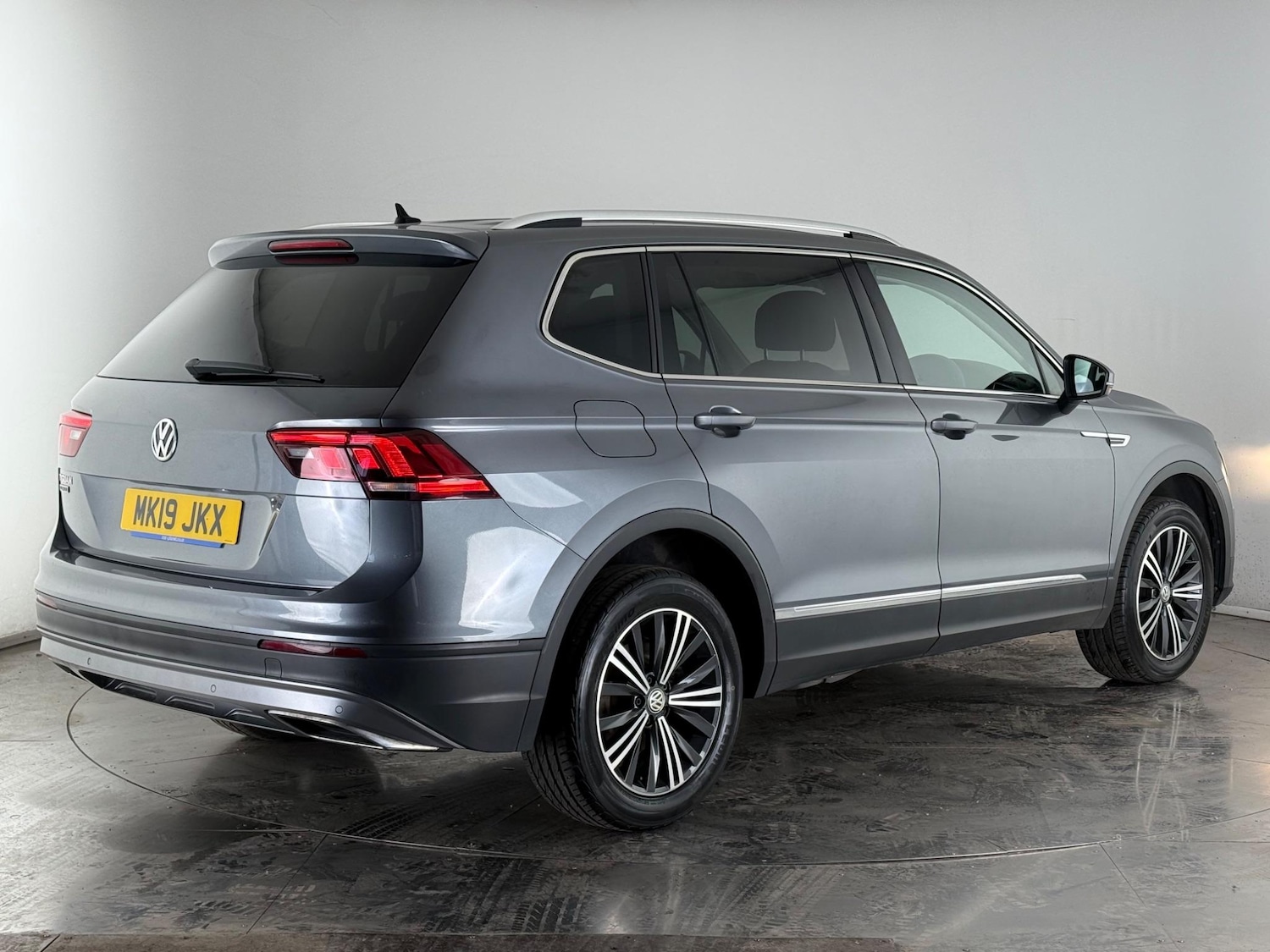 Used Volkswagen Tiguan Allspace 2019 for sale - 76855807: Photo 4