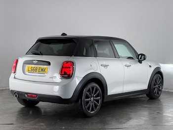 Used MINI Hatch 2018 for sale - 77260296: Photo