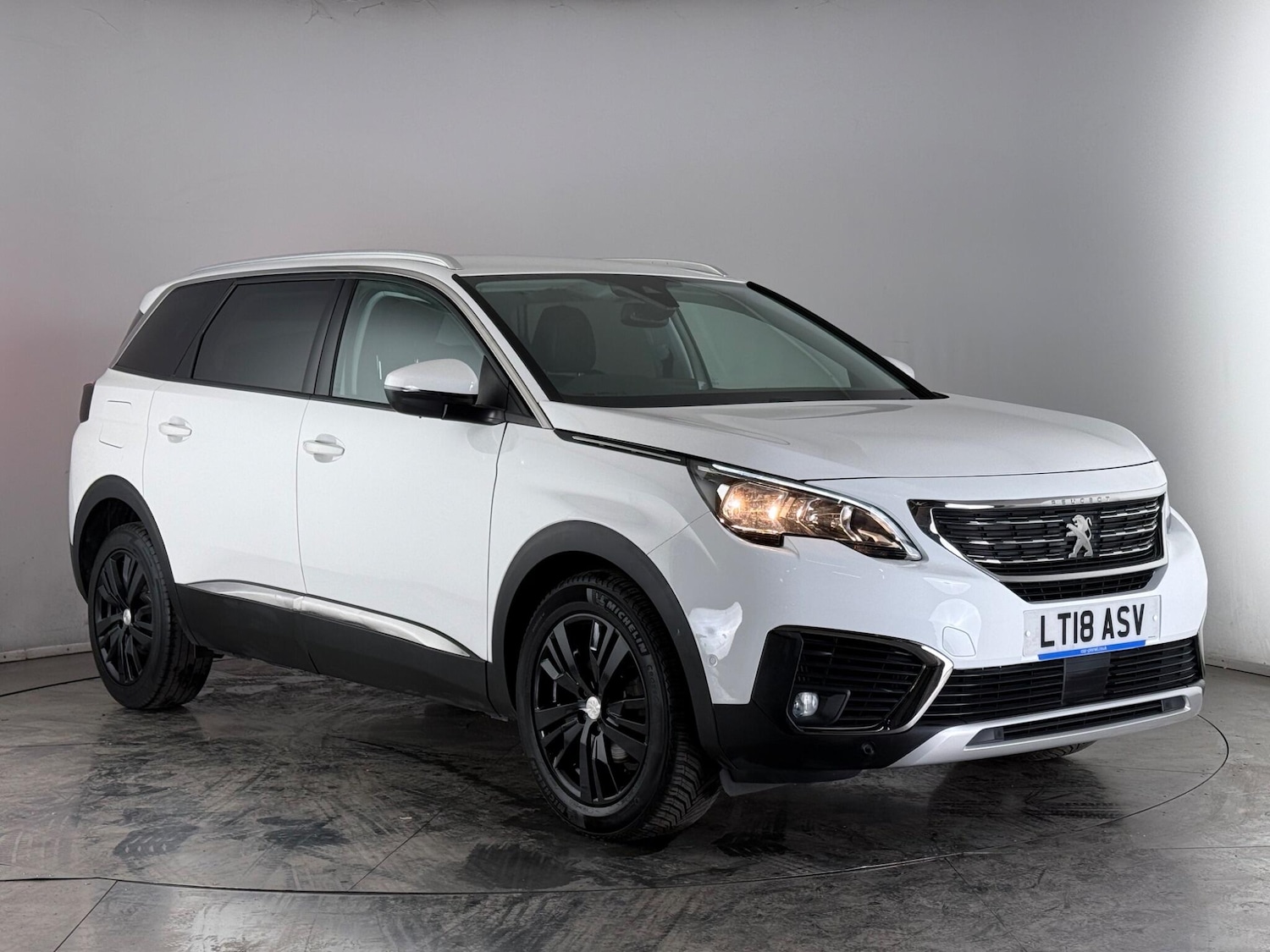 Used Peugeot 5008 2018 for sale - 77902222: Photo 1