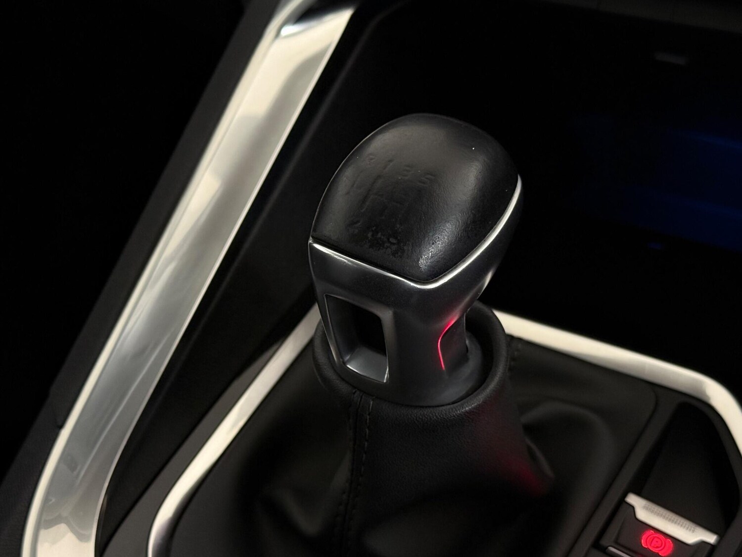 Used Peugeot 5008 2018 for sale - 77902222: Photo 27