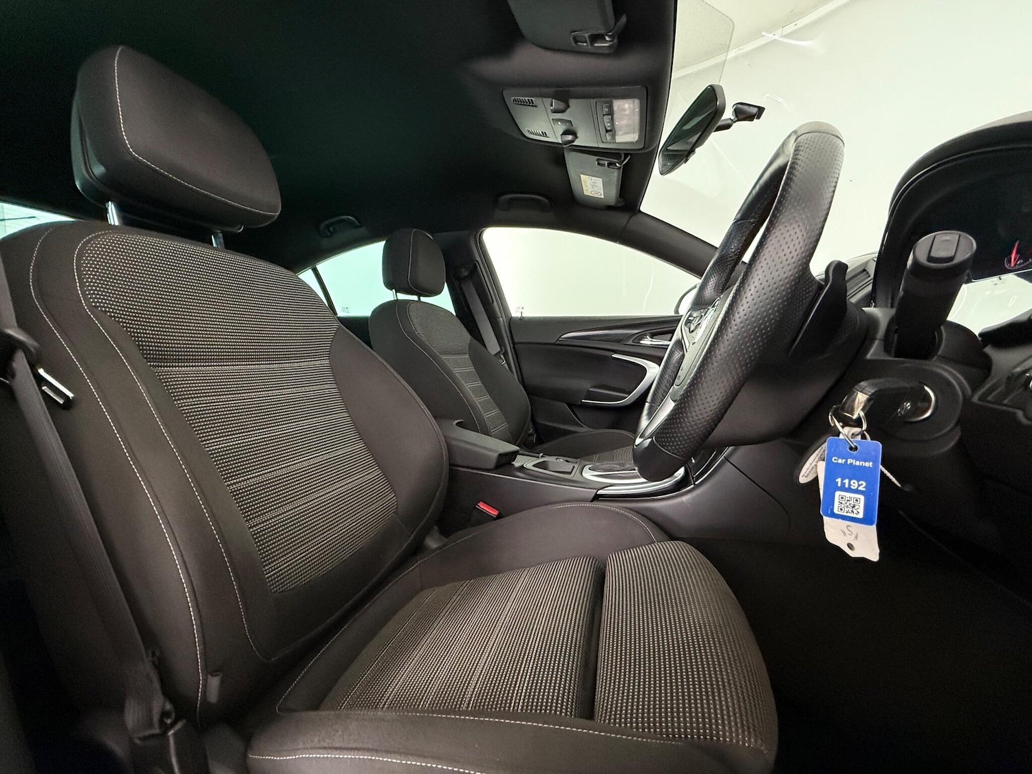 Used Vauxhall Insignia 2016 for sale - 77221607: Photo 10