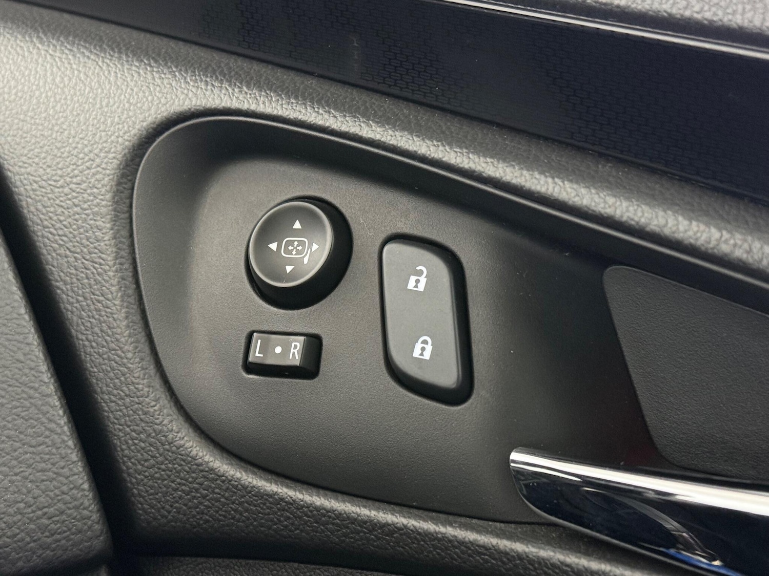 Used Vauxhall Insignia 2016 for sale - 77221607: Photo 31