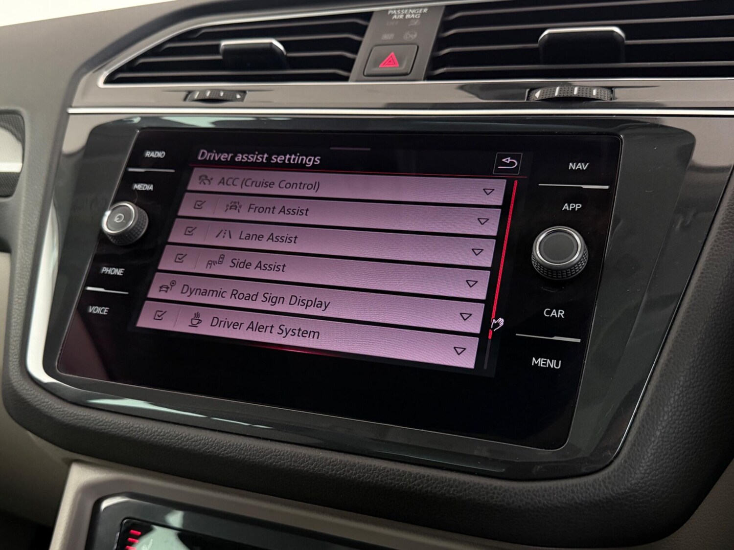 Used Volkswagen Tiguan 2021 for sale - 77292156: Photo 32