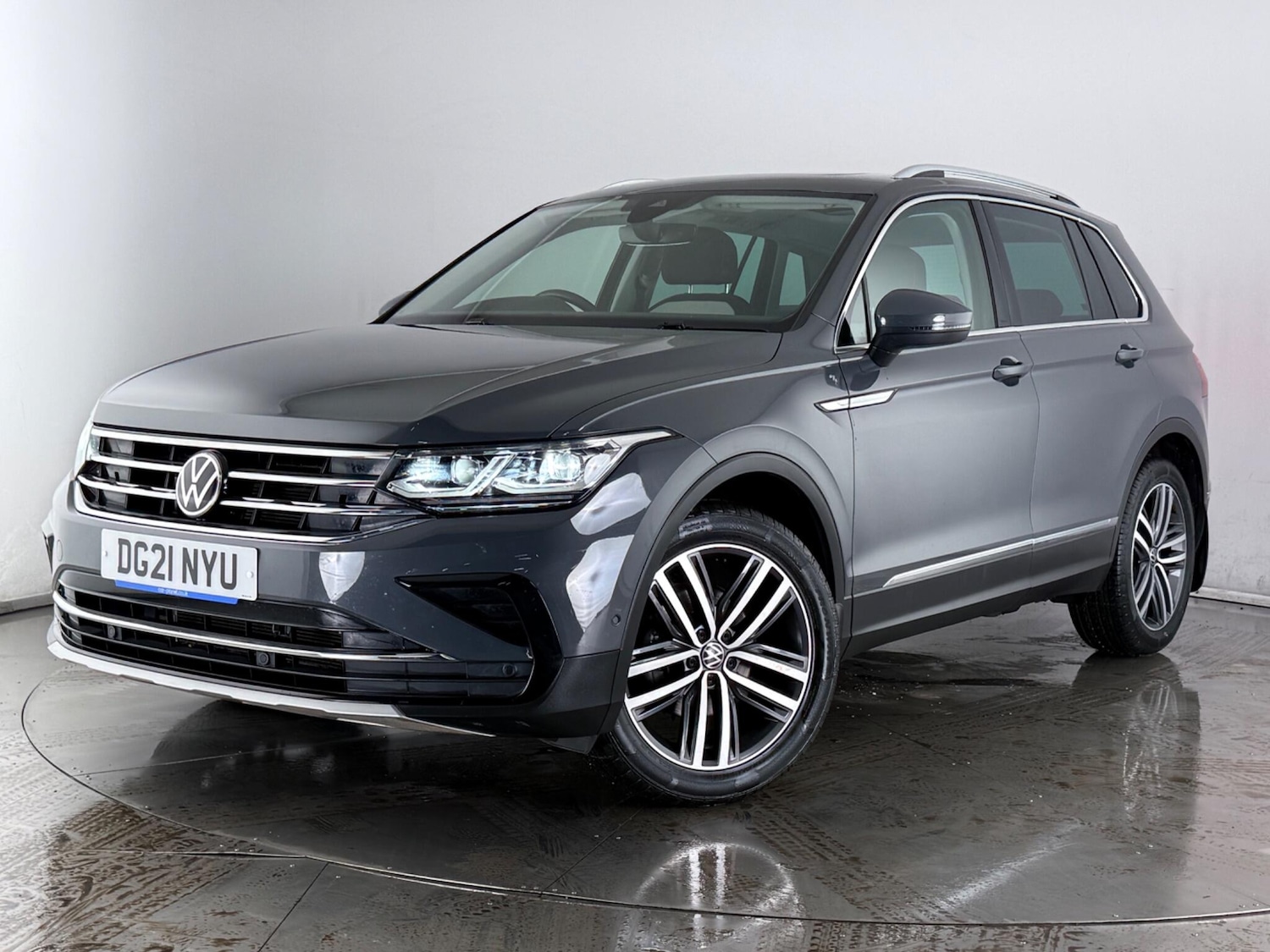 Used Volkswagen Tiguan 2021 for sale - 77292156: Photo 36