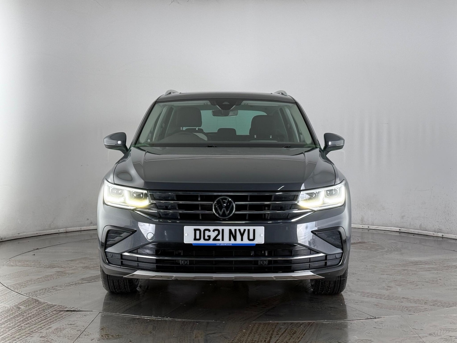 Used Volkswagen Tiguan 2021 for sale - 77292156: Photo 5