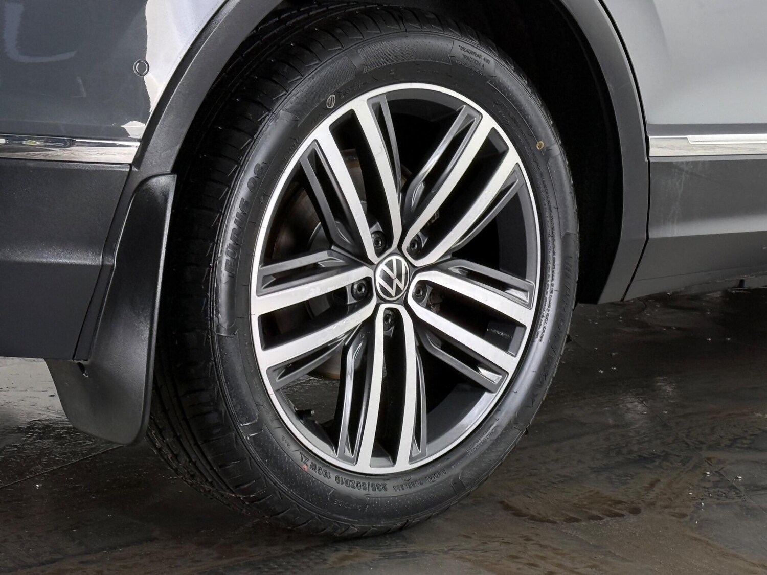 Used Volkswagen Tiguan 2021 for sale - 77292156: Photo 9