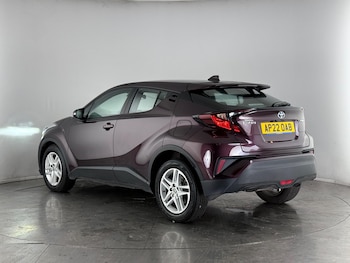 Used Toyota C-HR 2022 for sale - 76468458: Photo