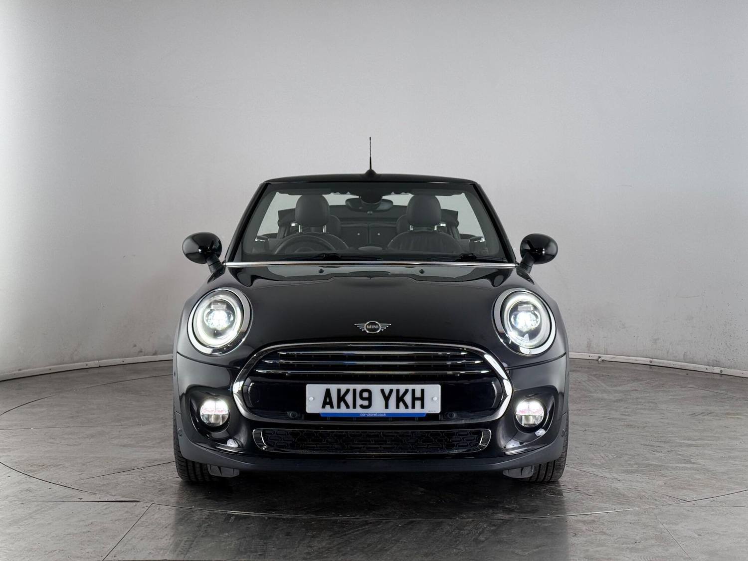 Used MINI Convertible 2019 for sale - 77221740: Photo 5