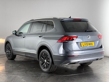 Used Volkswagen Tiguan Allspace 2019 for sale - 77216839: Photo