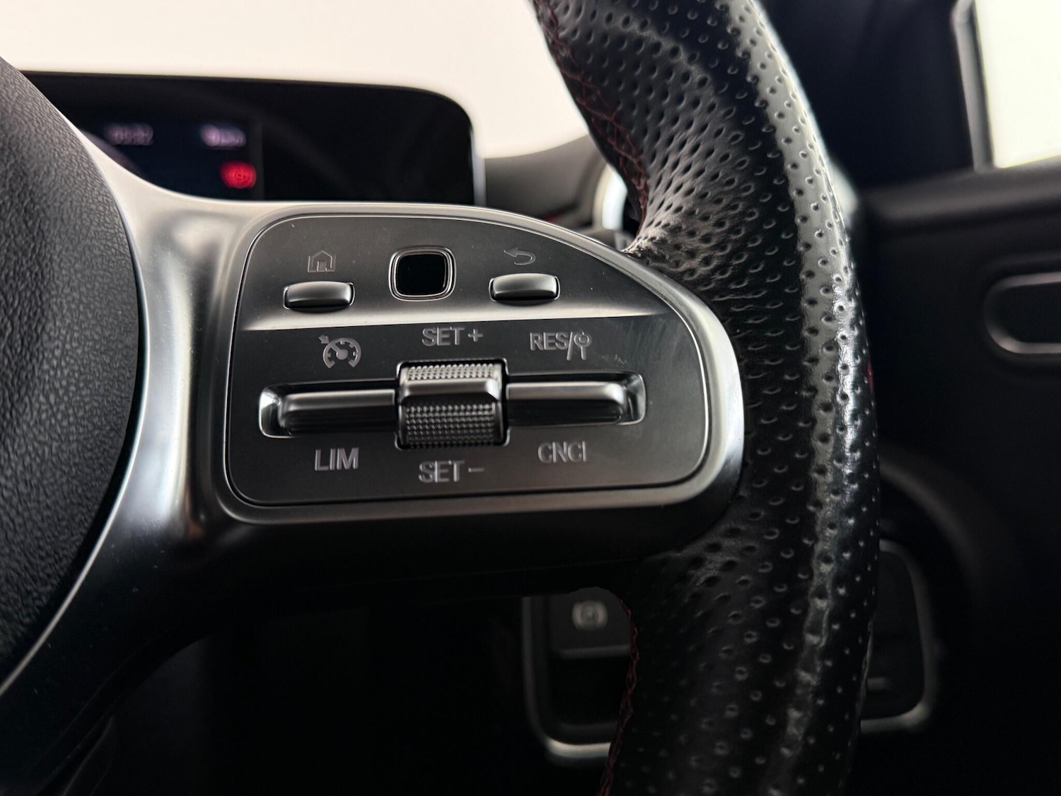 Used Mercedes-Benz A-Class for sale - 76468566: Photo 23