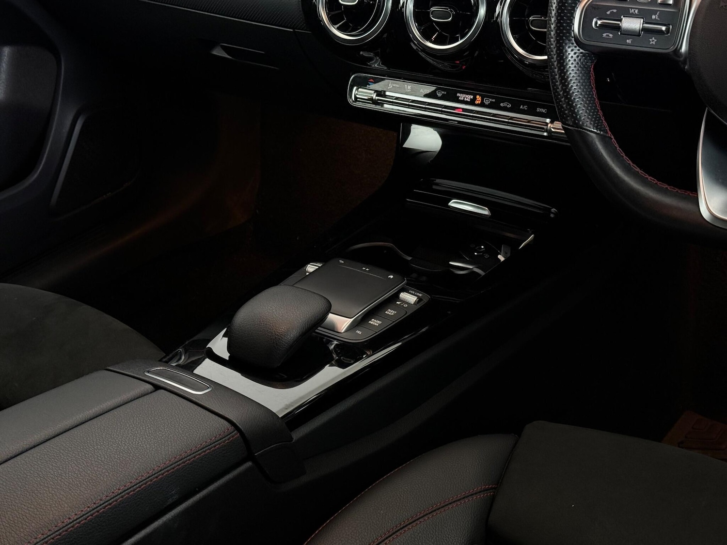 Used Mercedes-Benz A-Class for sale - 76468566: Photo 40