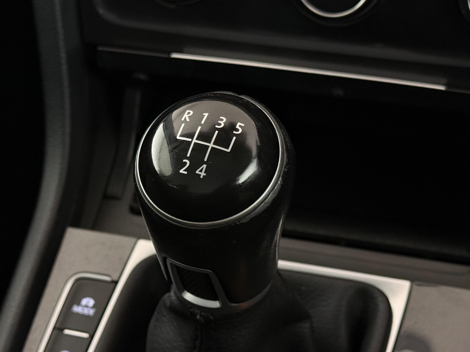 Used Volkswagen Golf 2017 for sale - 77217138: Photo 36