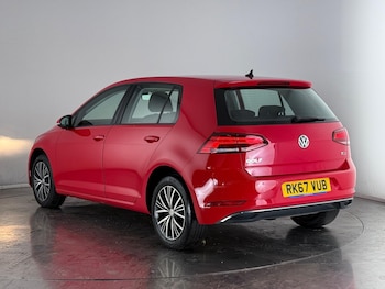 Used Volkswagen Golf 2017 for sale - 77217138: Photo