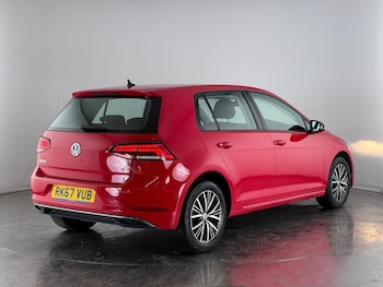 Used Volkswagen Golf 2017 for sale - 77217138: Photo