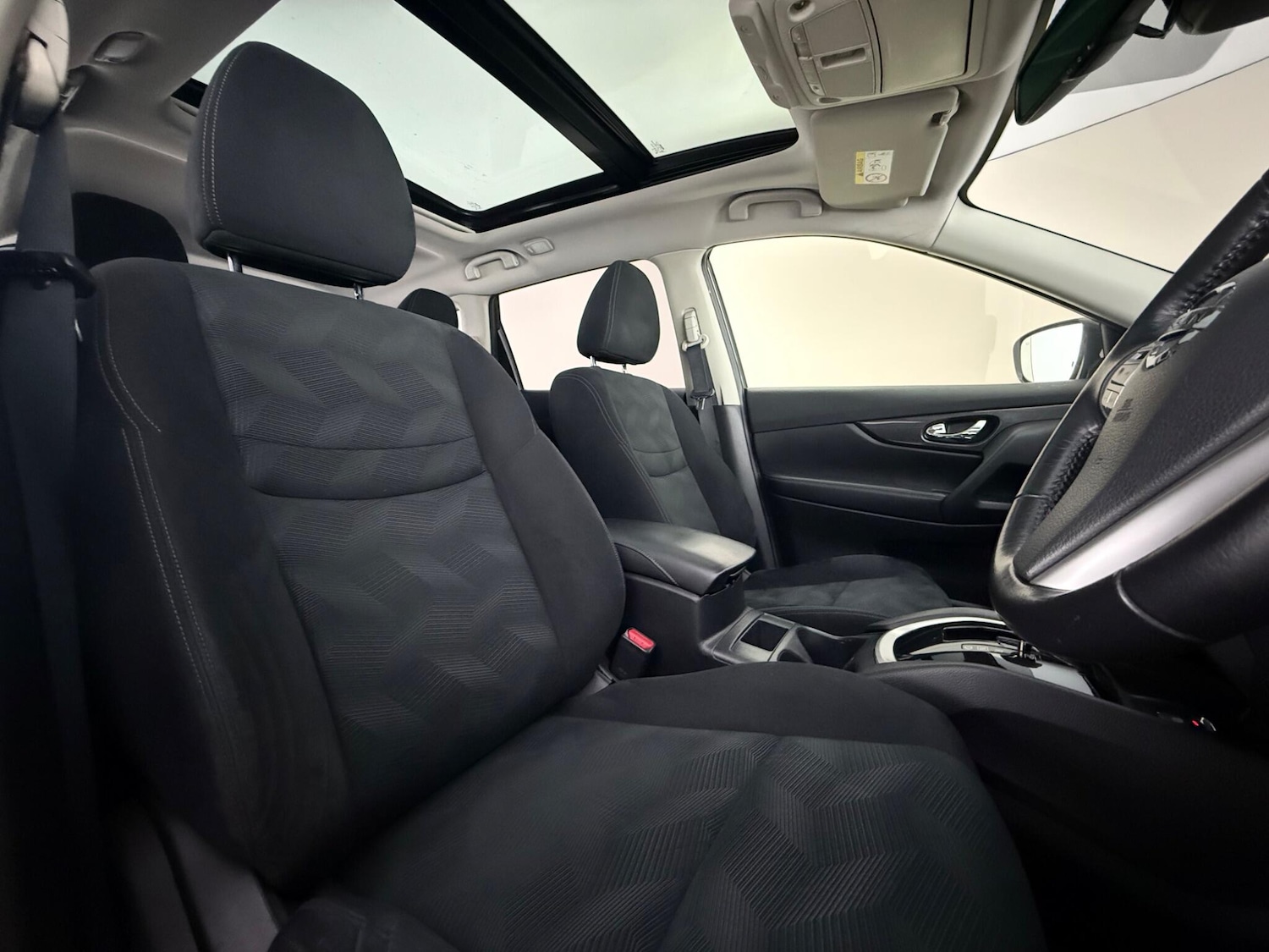 Used Nissan X-Trail 2016 for sale - 78063147: Photo 12