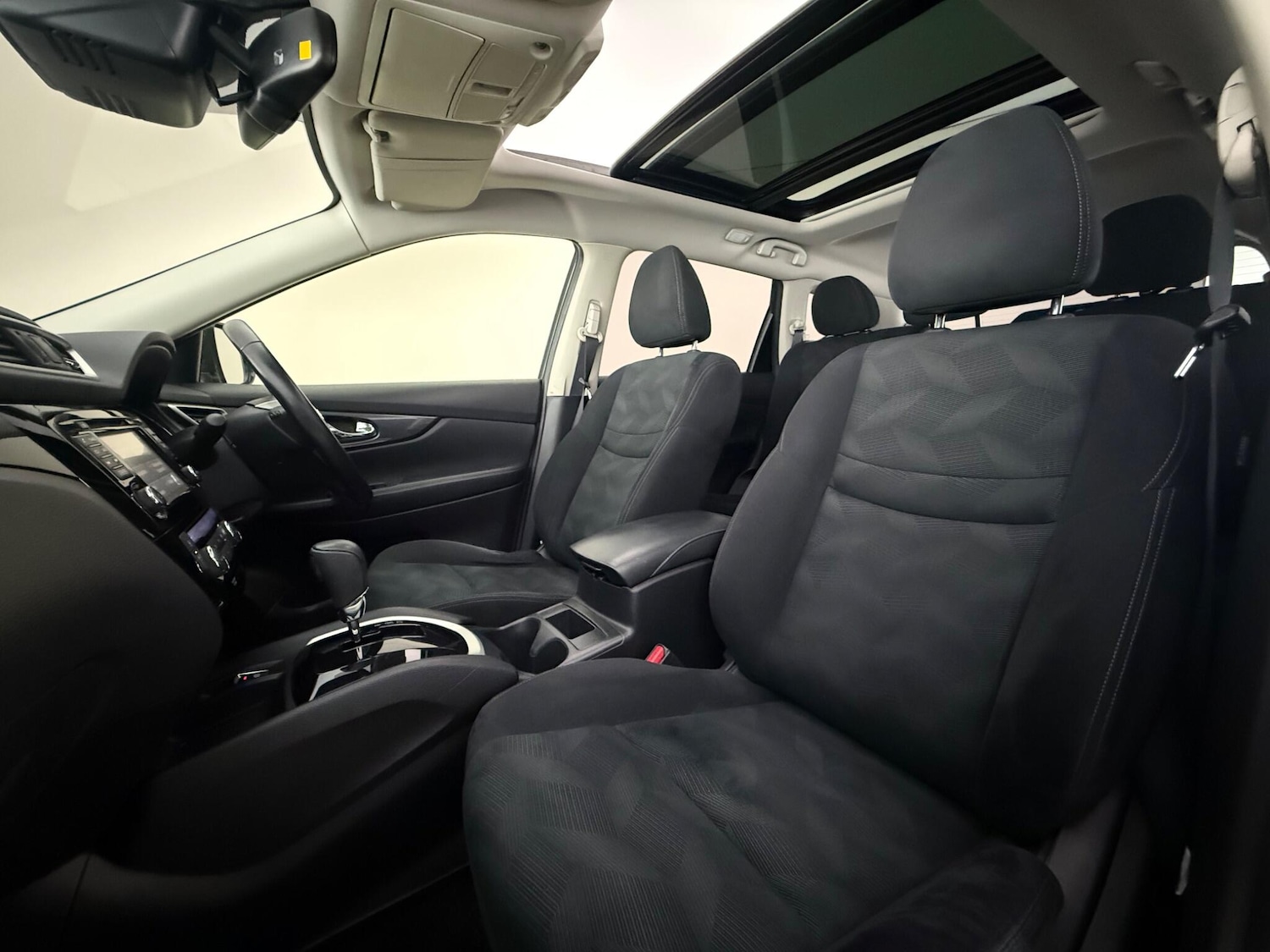 Used Nissan X-Trail 2016 for sale - 78063147: Photo 14