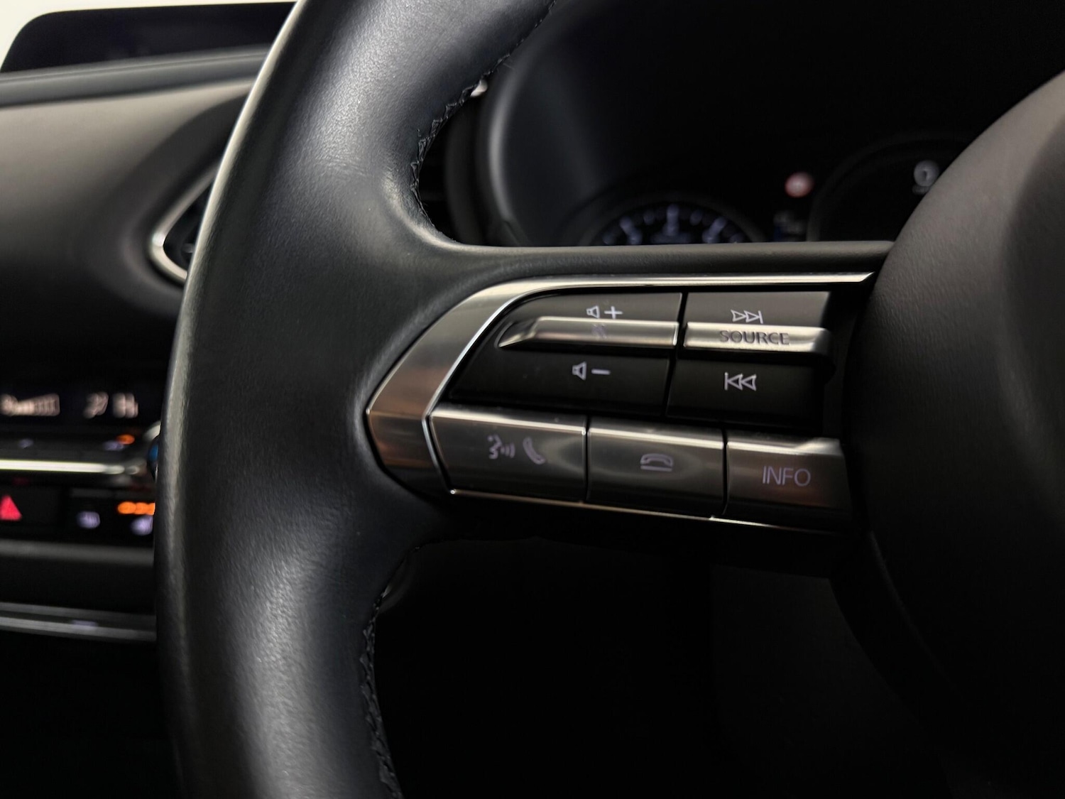 Used Mazda CX-30 2020 for sale - 76468429: Photo 25