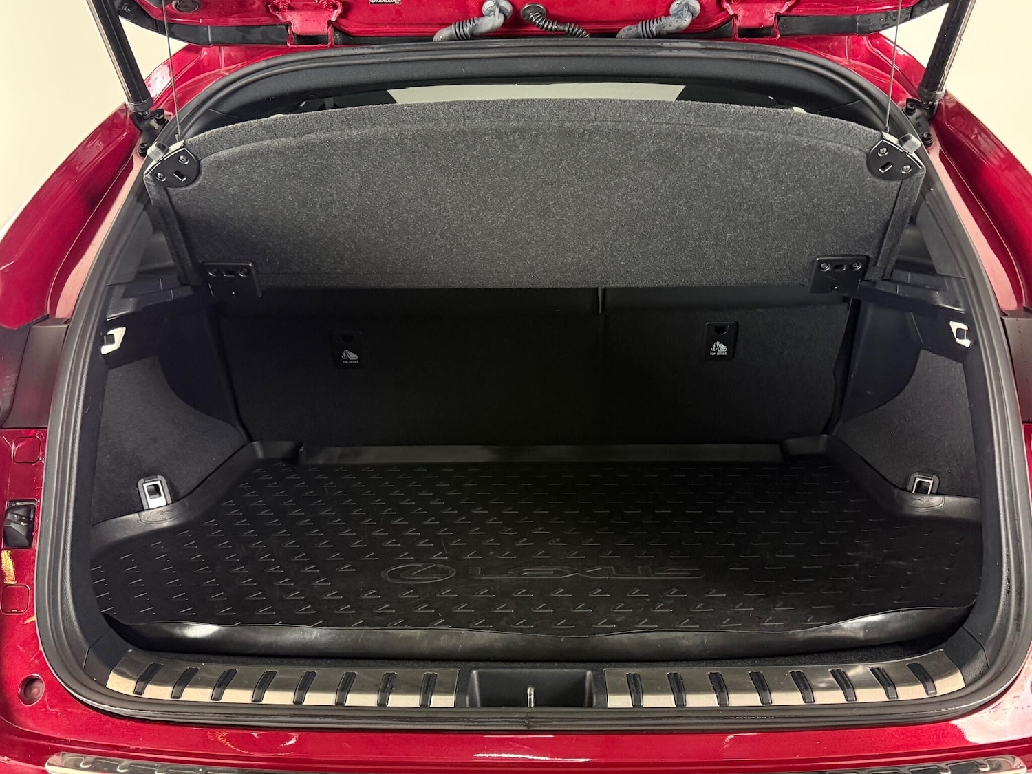 Used Lexus NX 2018 for sale - 76898543: Photo 11