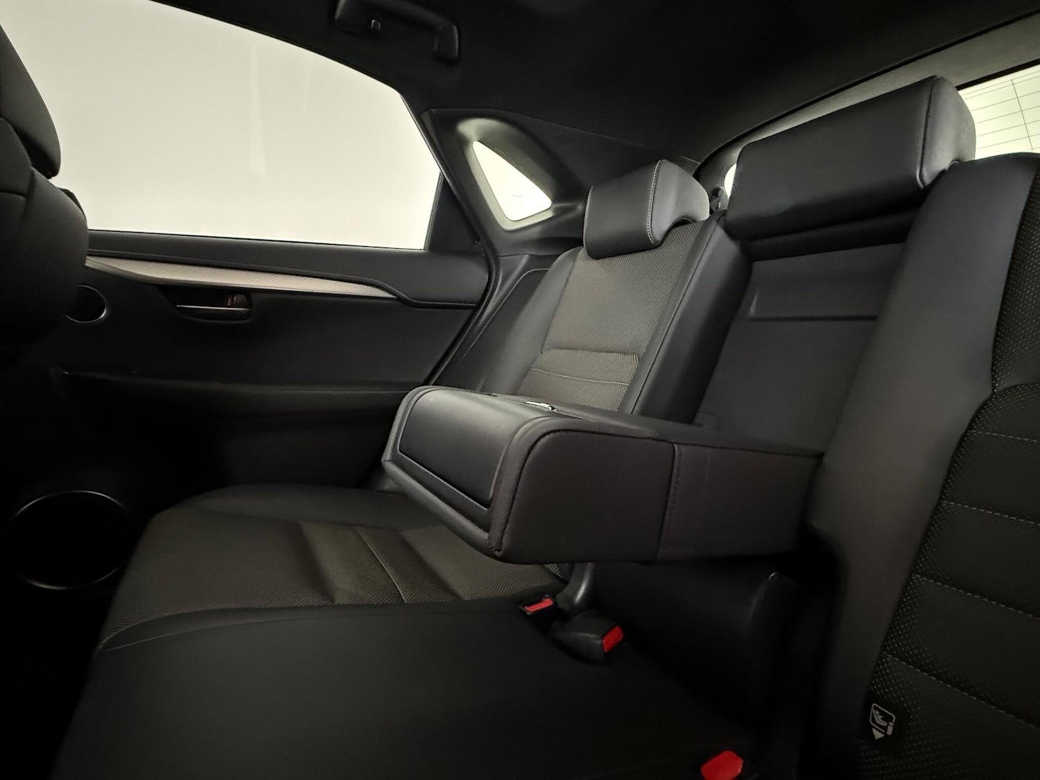 Used Lexus NX 2018 for sale - 76898543: Photo 17