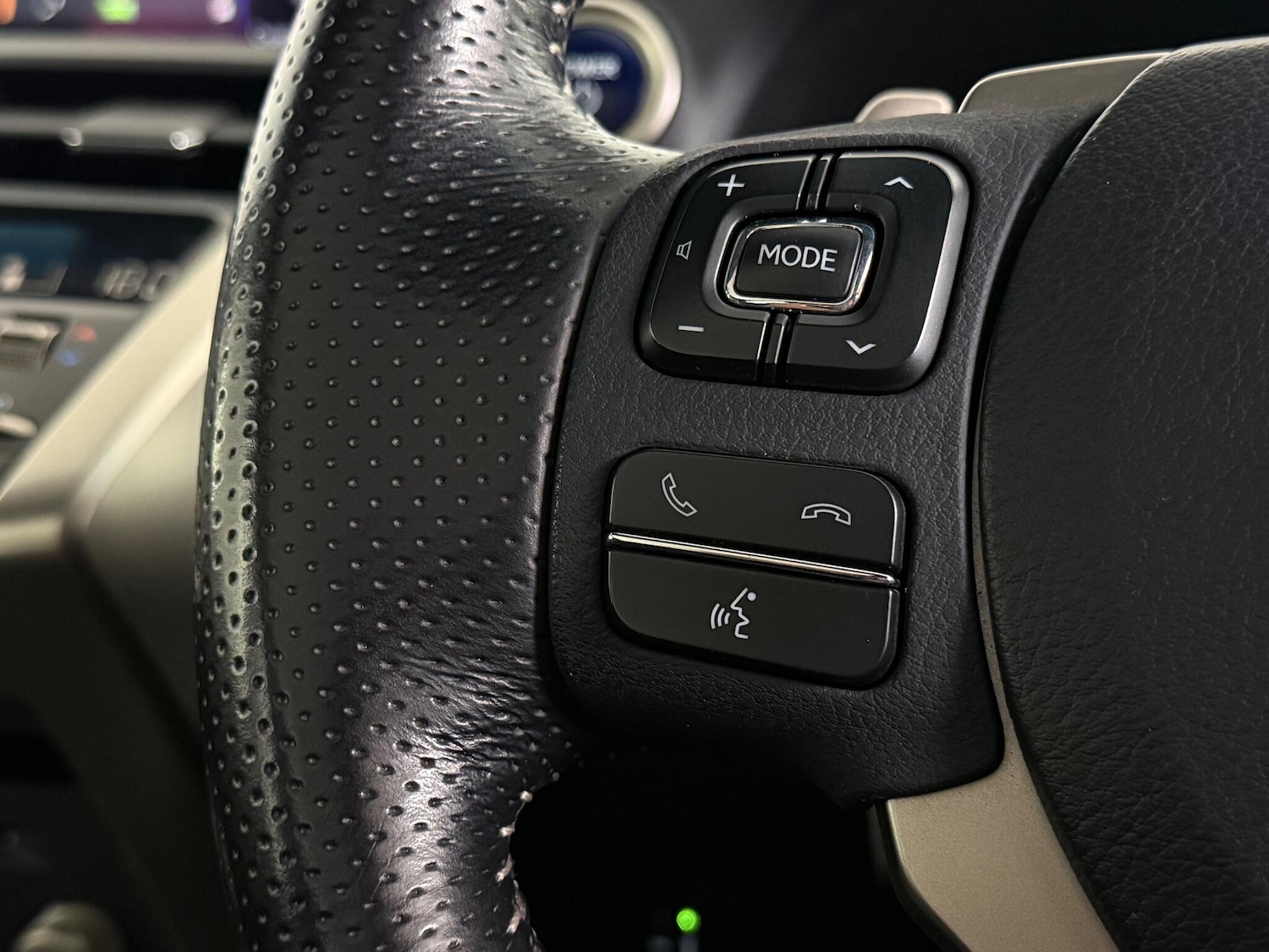 Used Lexus NX 2018 for sale - 76898543: Photo 26