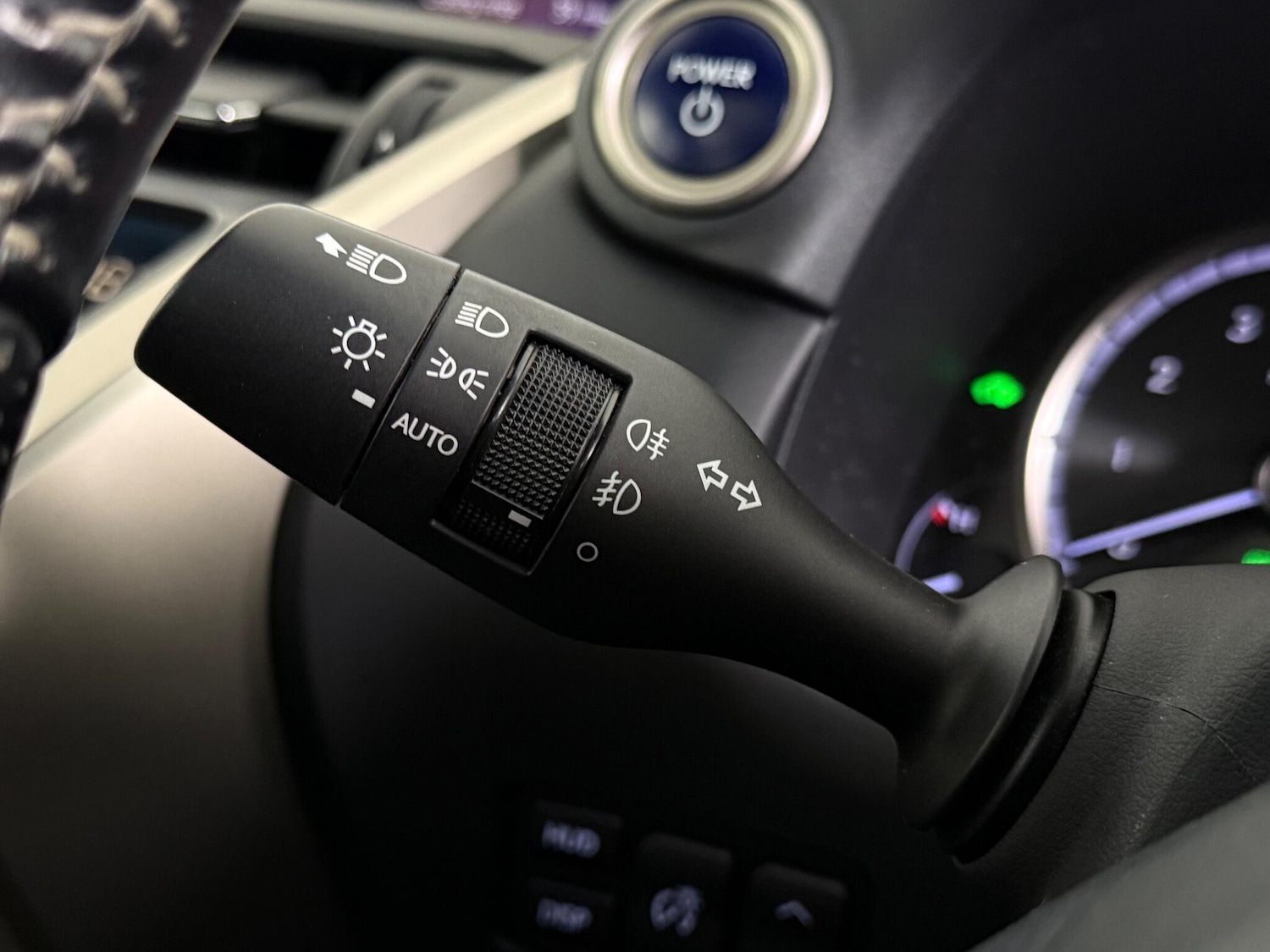 Used Lexus NX 2018 for sale - 76898543: Photo 28