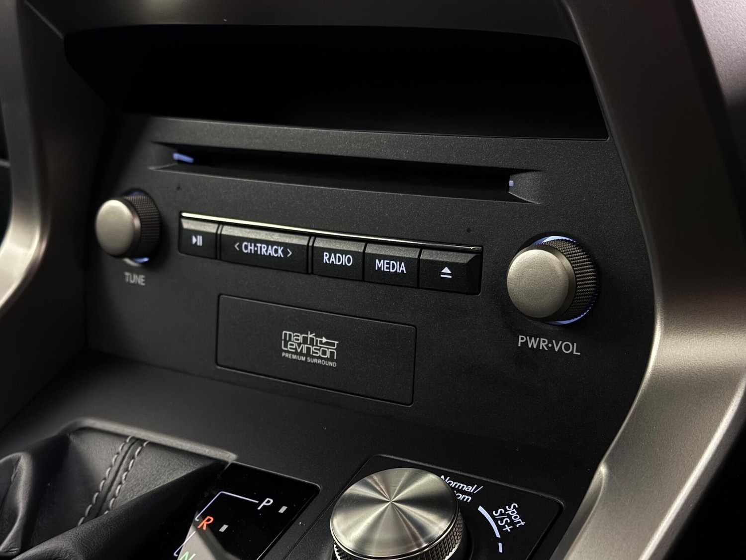 Used Lexus NX 2018 for sale - 76898543: Photo 38