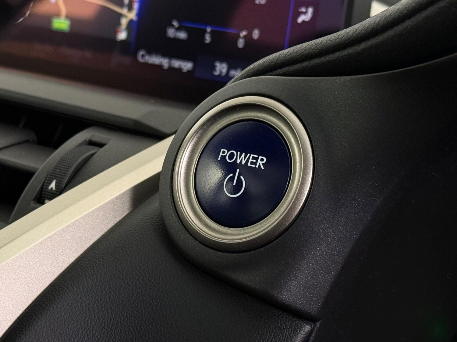 Used Lexus NX 2018 for sale - 76898543: Photo 42