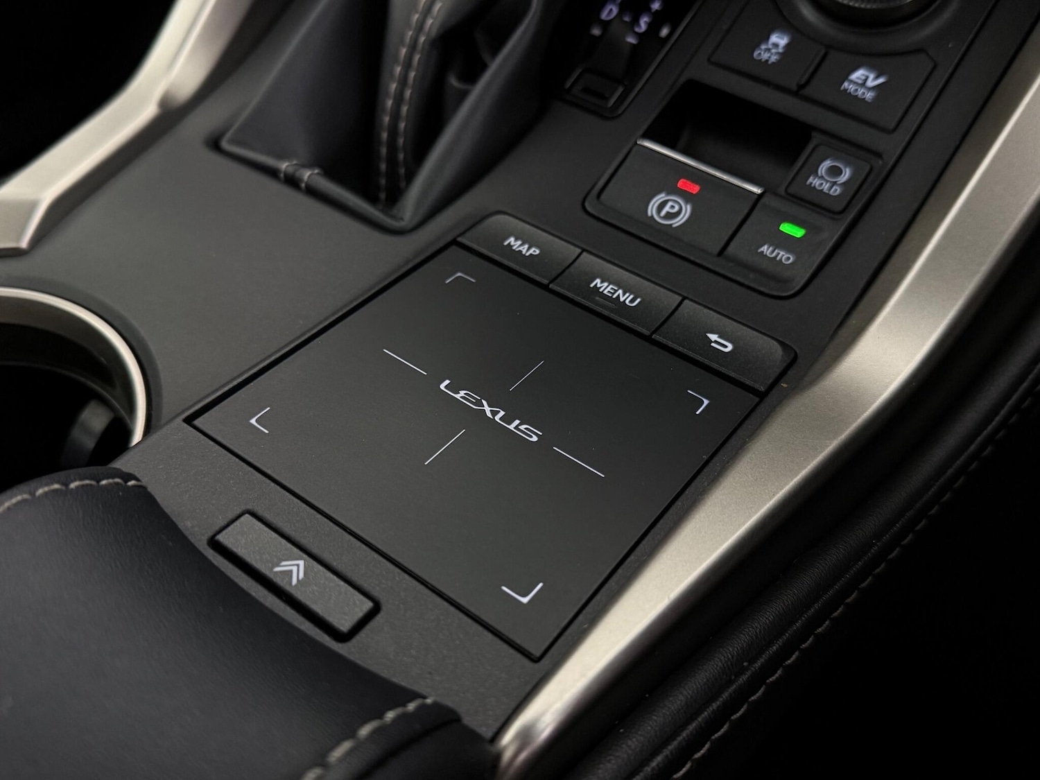 Used Lexus NX 2018 for sale - 76898543: Photo 43