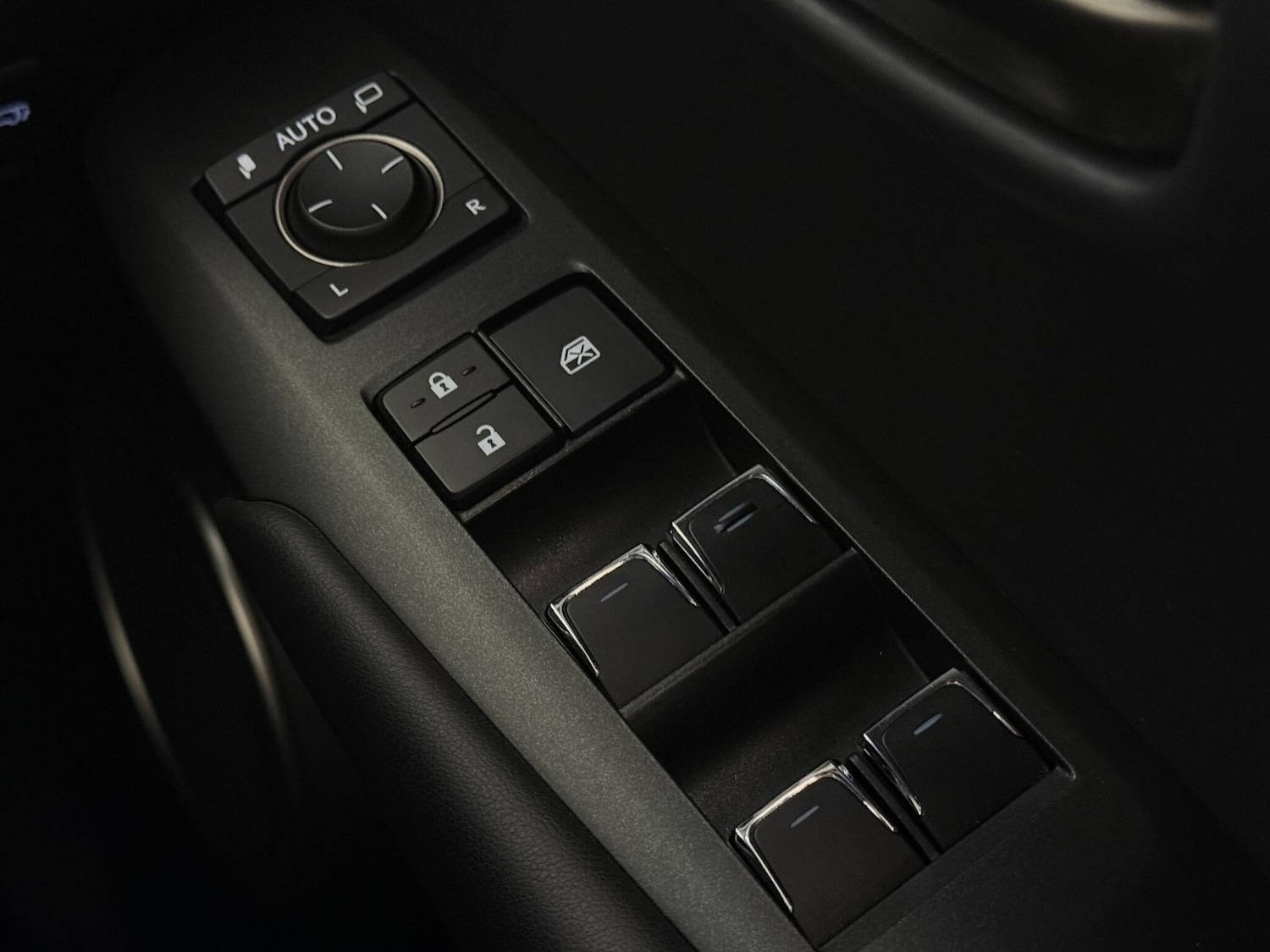 Used Lexus NX 2018 for sale - 76898543: Photo 45