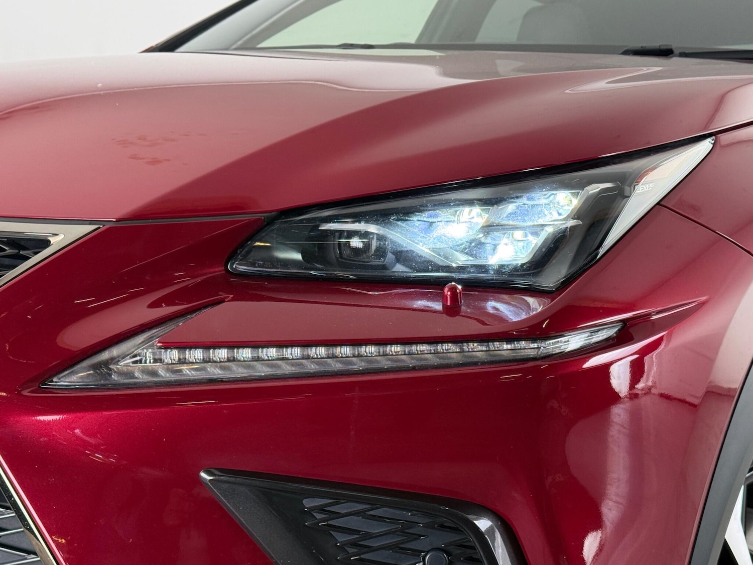 Used Lexus NX 2018 for sale - 76898543: Photo 9