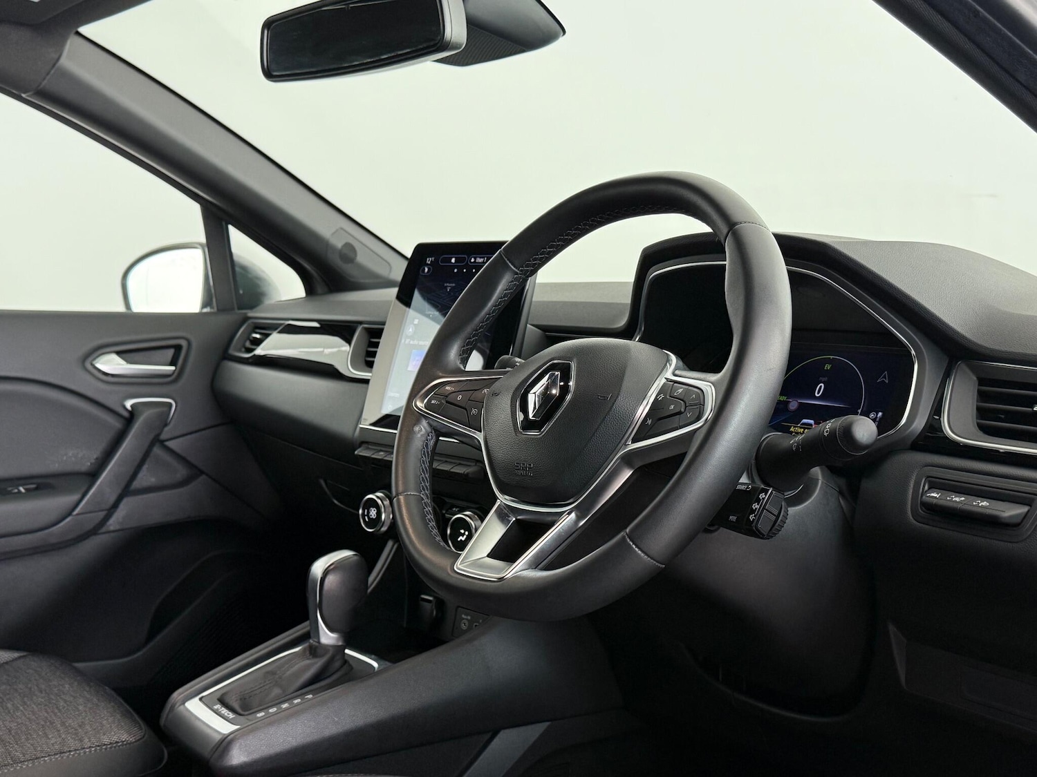 Used Renault Captur 2022 for sale - 77221627: Photo 9