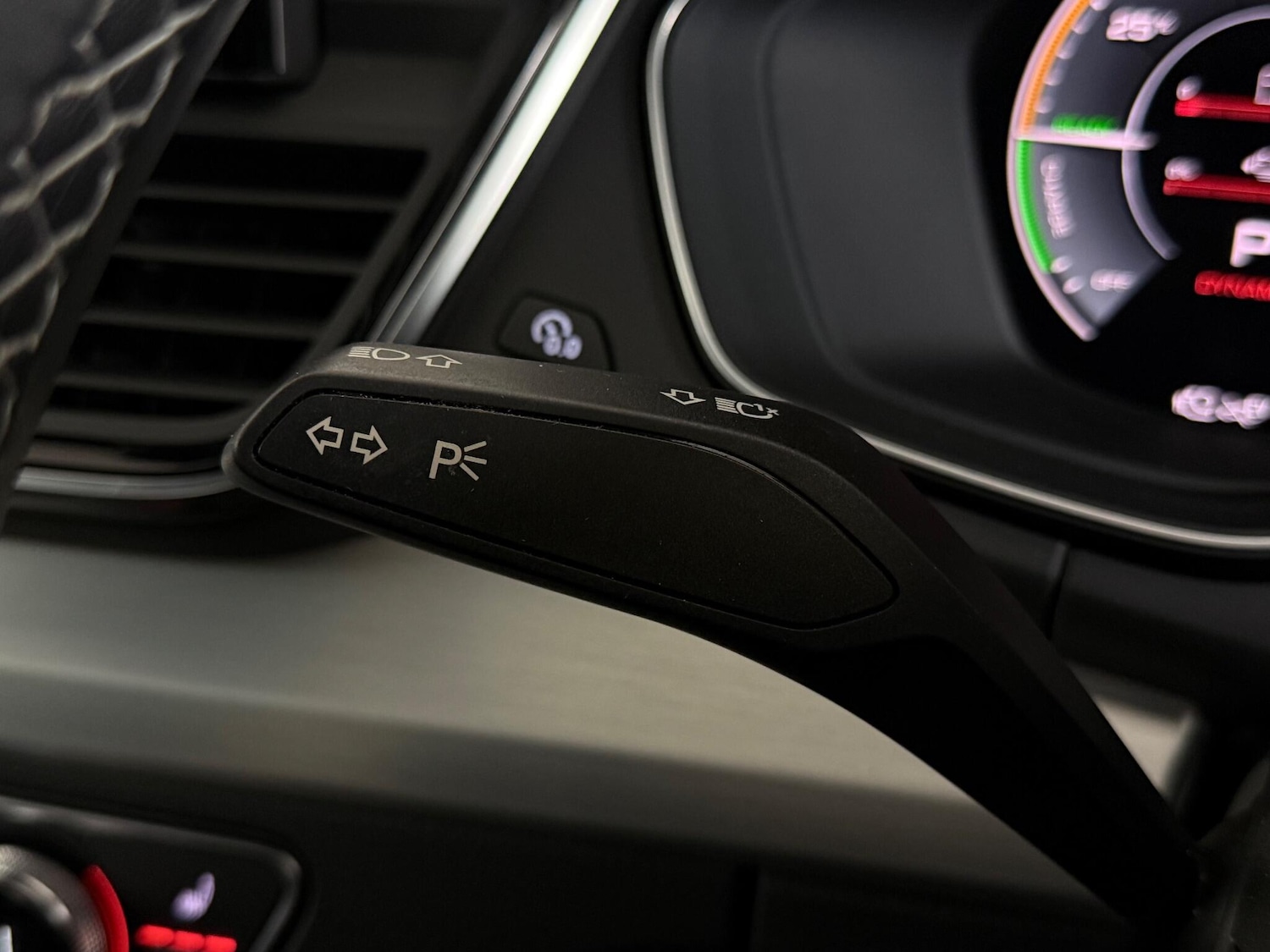 Used Audi Q5 2021 for sale - 76537992: Photo 28