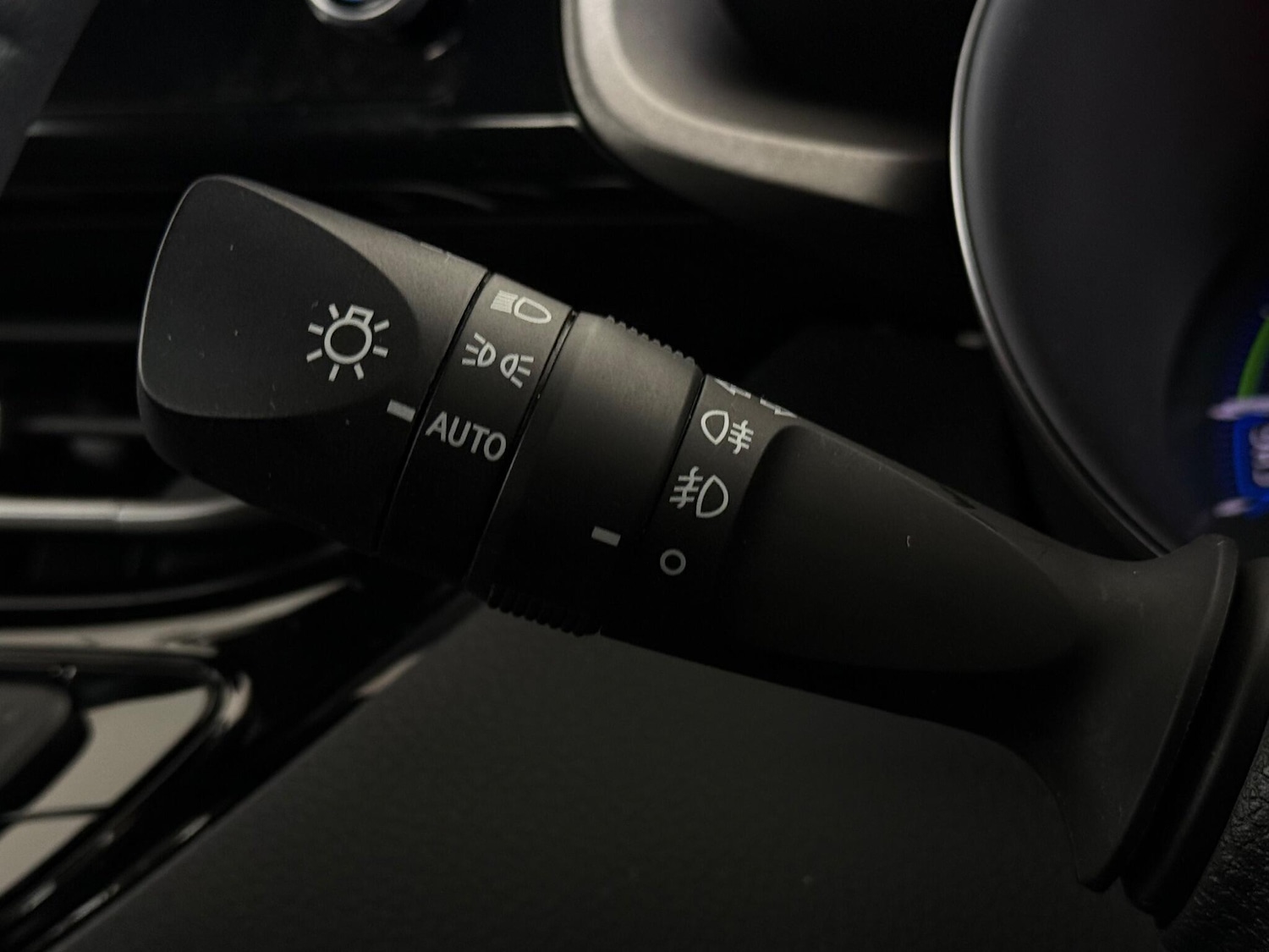 Used Toyota C-HR 2022 for sale - 77259617: Photo 21