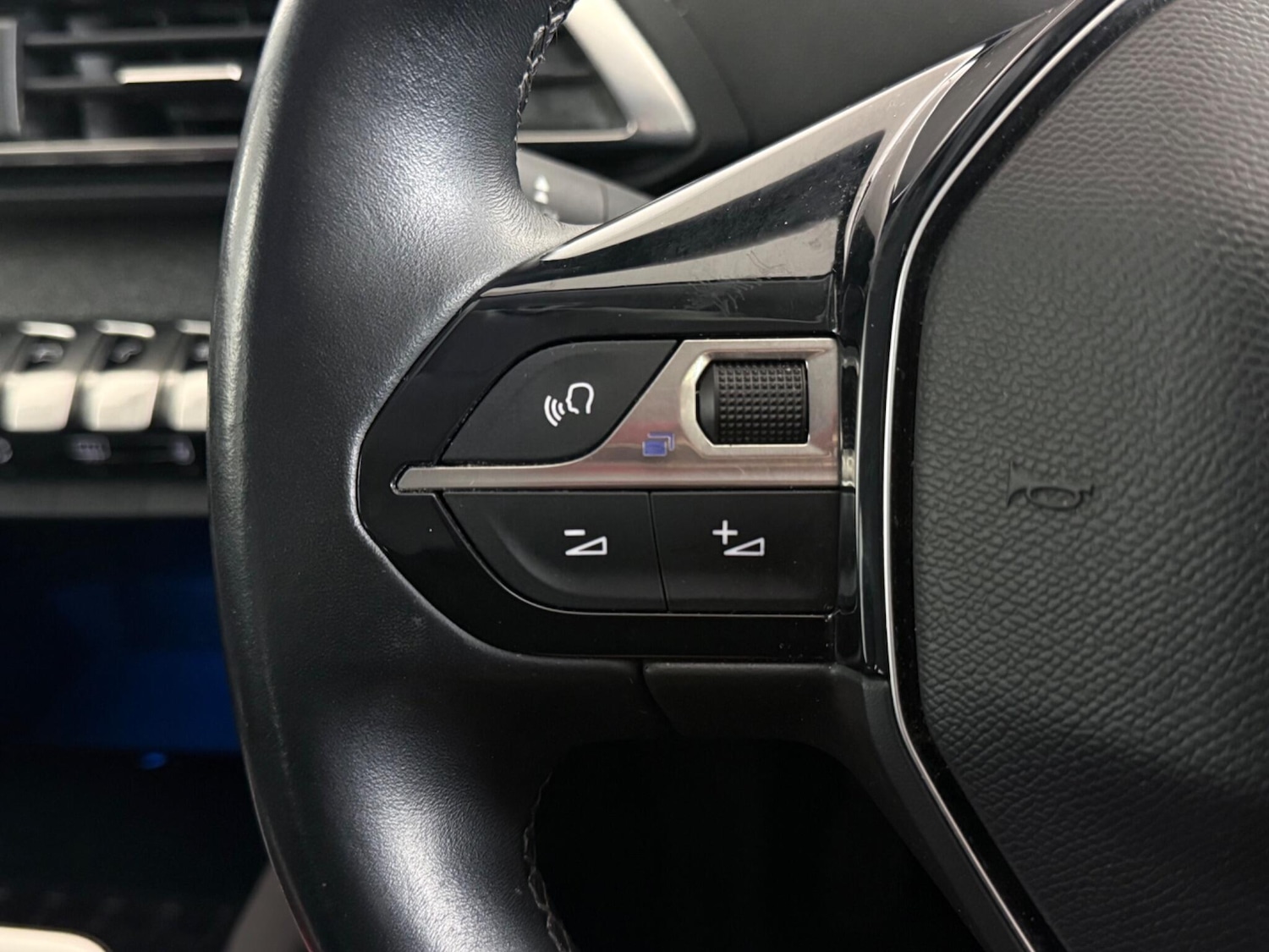 Used Peugeot 5008 2020 for sale - 77790147: Photo 19