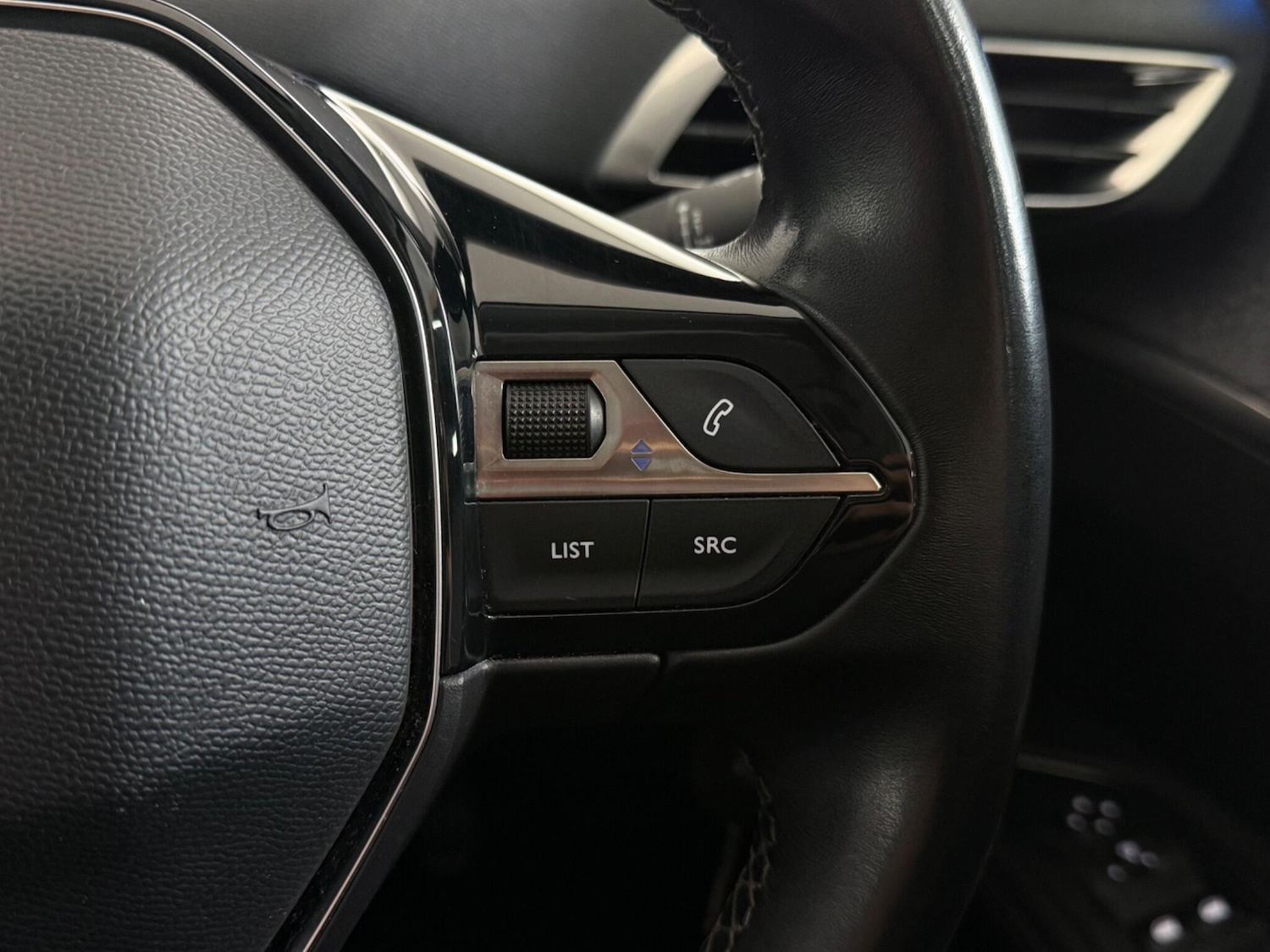 Used Peugeot 5008 2020 for sale - 77790147: Photo 20