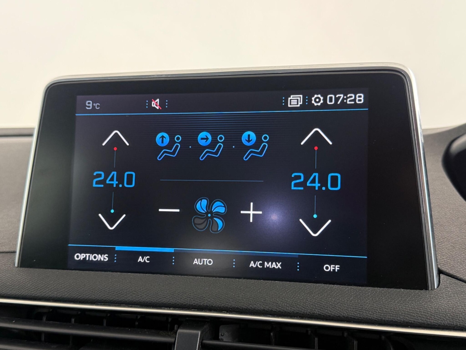 Used Peugeot 5008 2020 for sale - 77790147: Photo 24