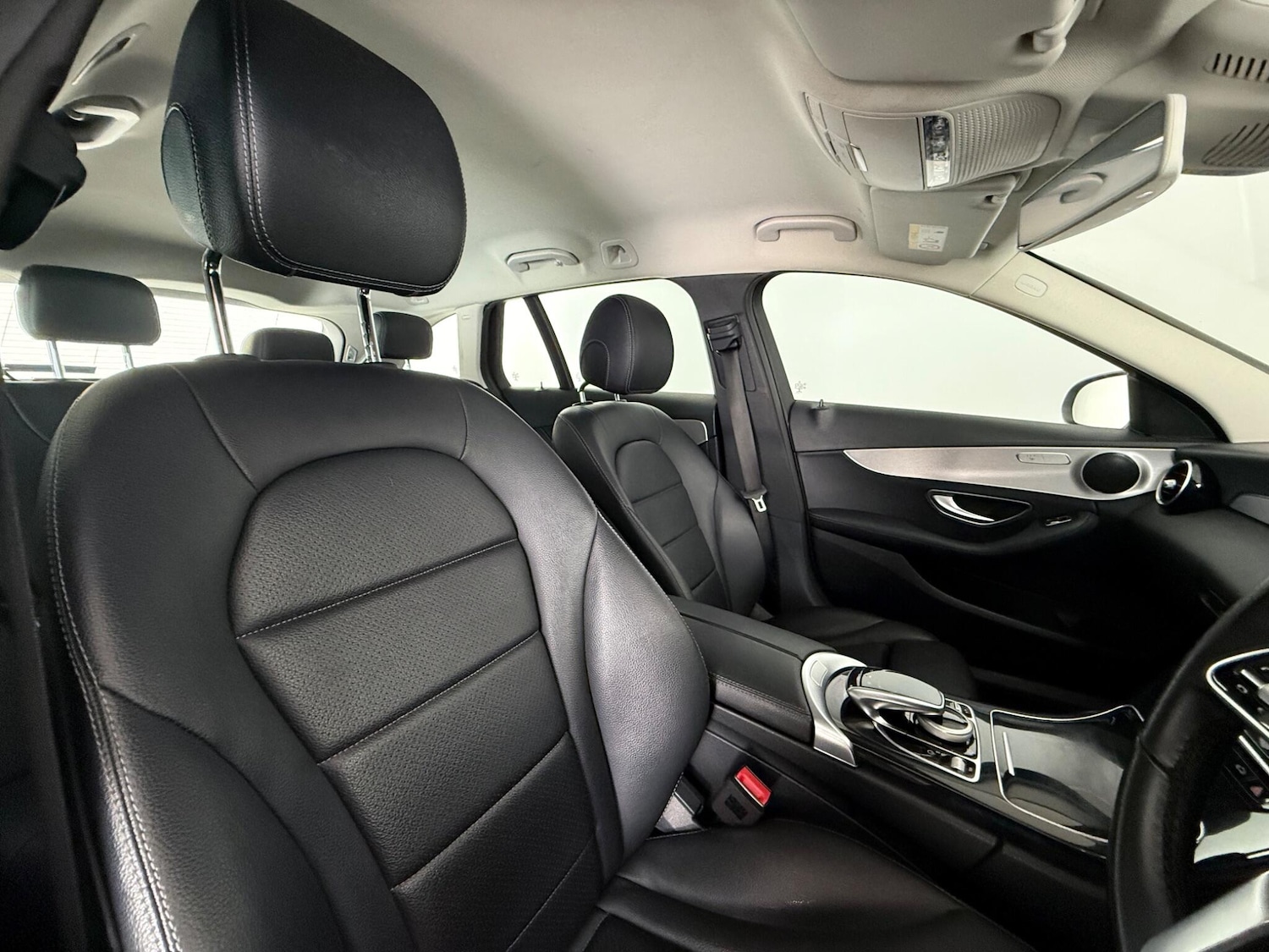 Used Mercedes-Benz C Class 2019 for sale - 77790154: Photo 12