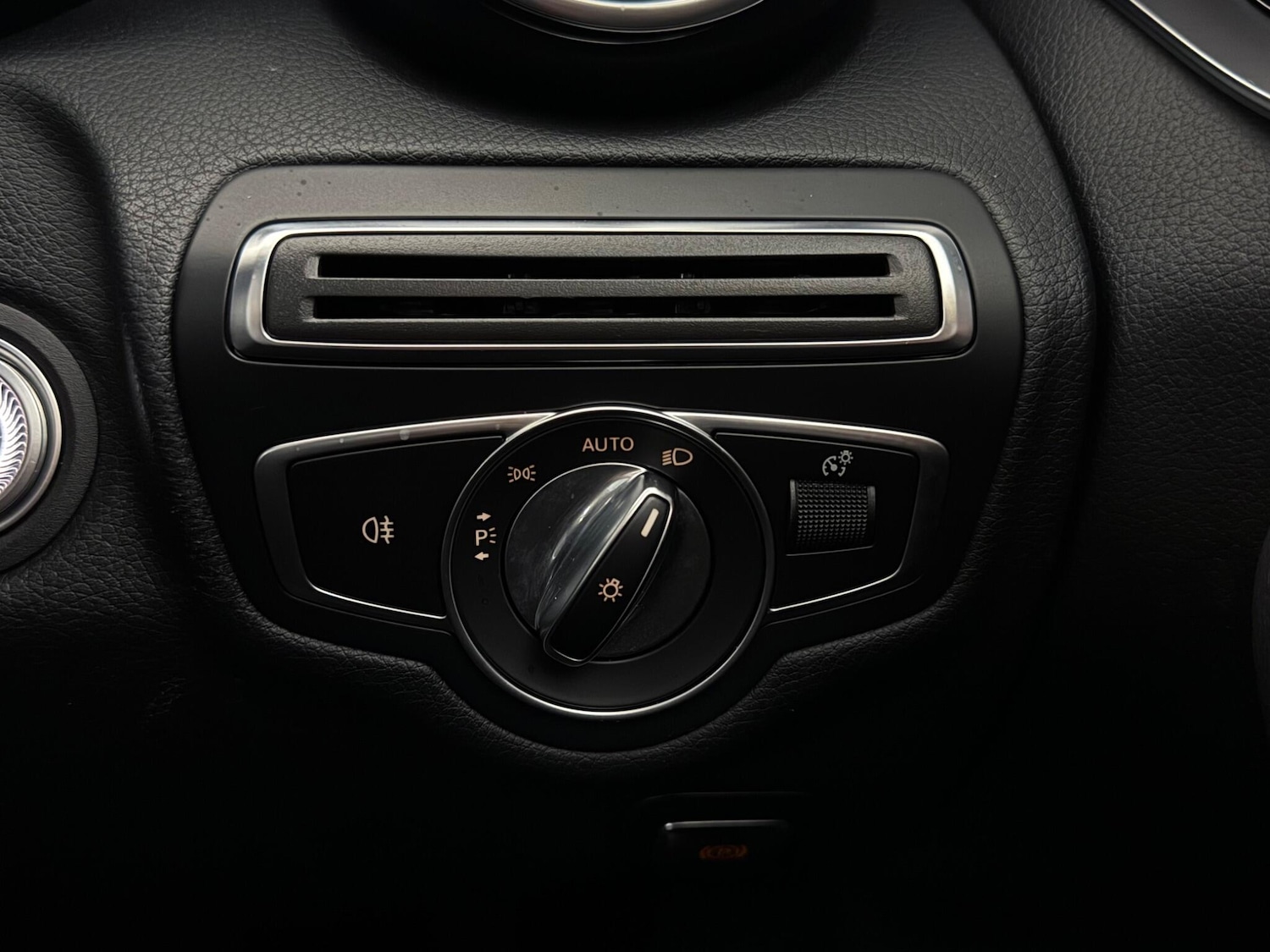 Used Mercedes-Benz C Class 2019 for sale - 77790154: Photo 22