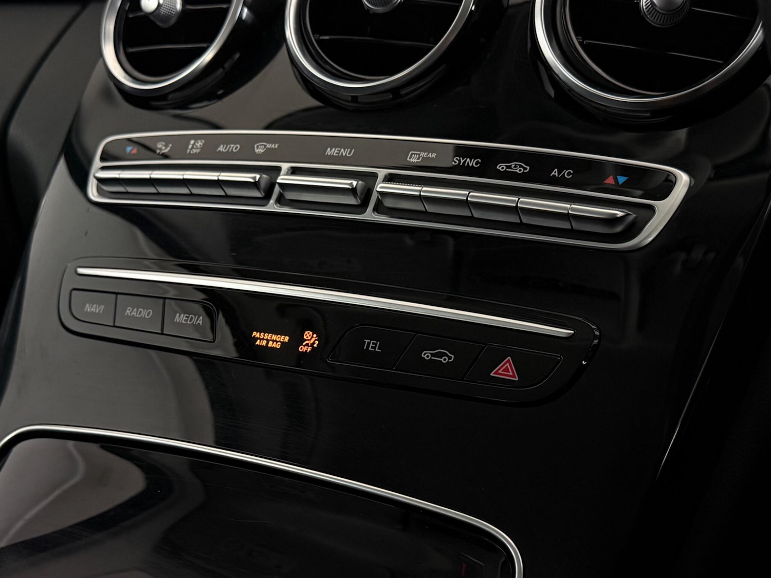 Used Mercedes-Benz C Class 2019 for sale - 77790154: Photo 31