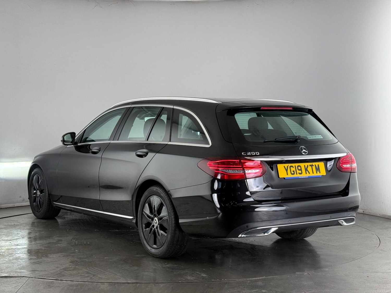 Used Mercedes-Benz C Class 2019 for sale - 77790154: Photo 4