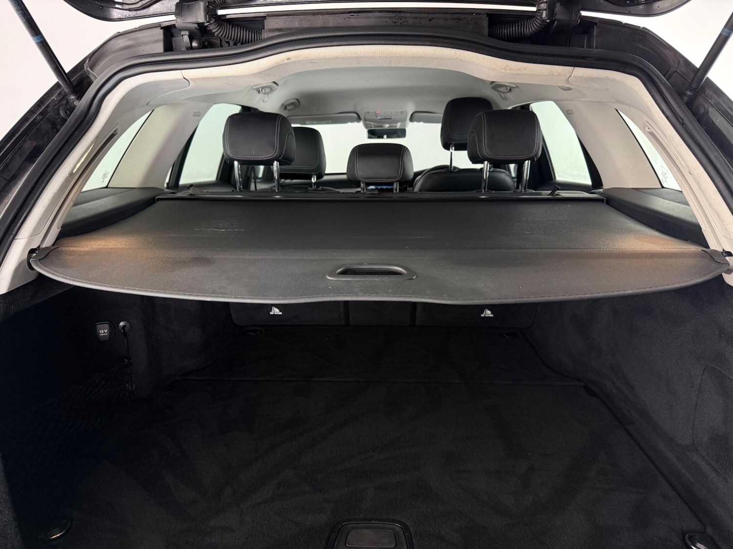 Used Mercedes-Benz C Class 2019 for sale - 77790154: Photo 9