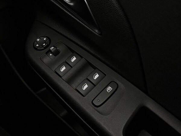 Used Vauxhall Corsa 2022 for sale - 76173138: Photo 25