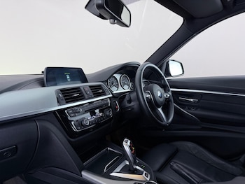 Used BMW 3 Series 2018 for sale - 79374785: Photo
