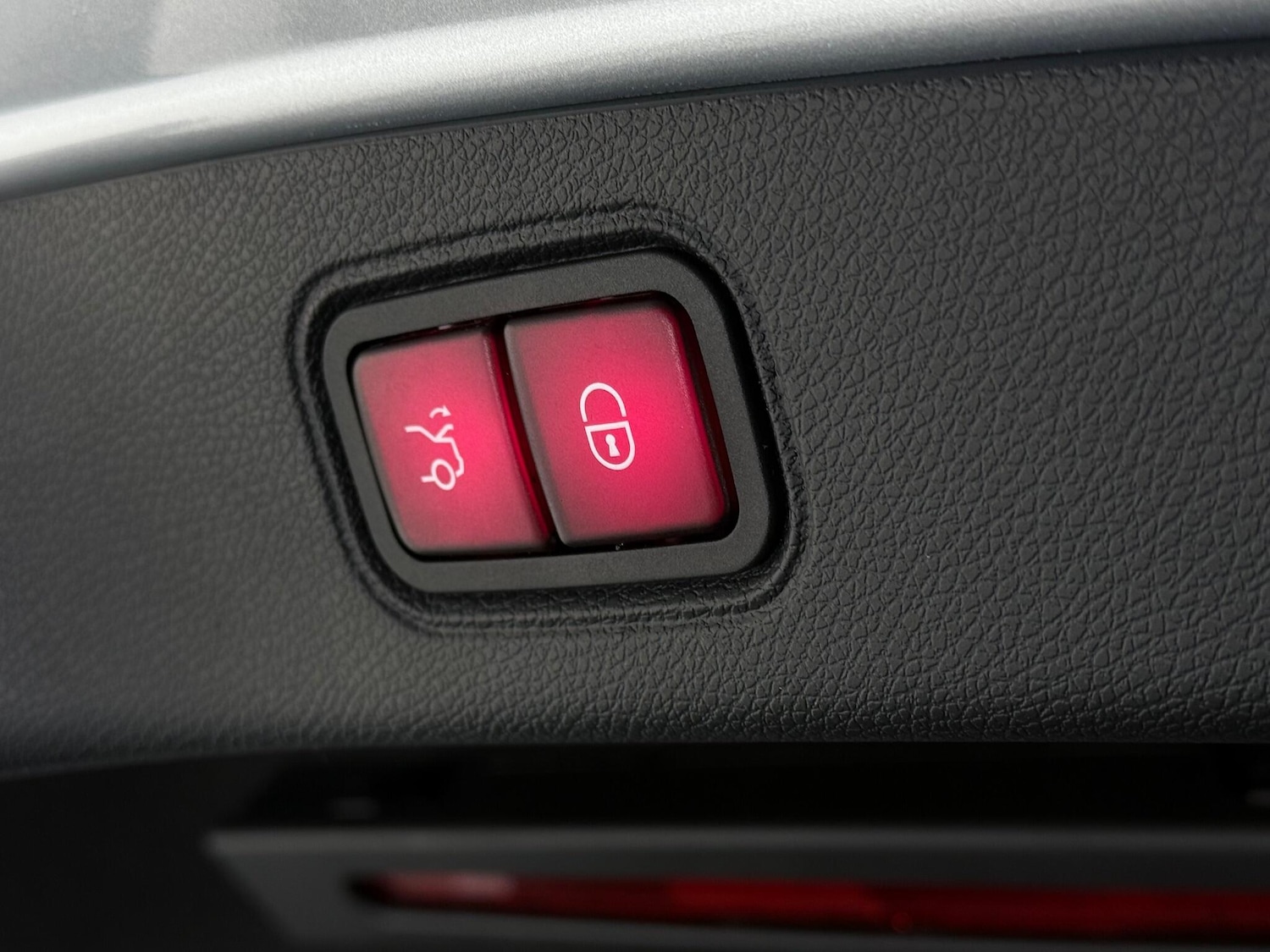 Used Mercedes-Benz E Class 2022 for sale - 76468402: Photo 12