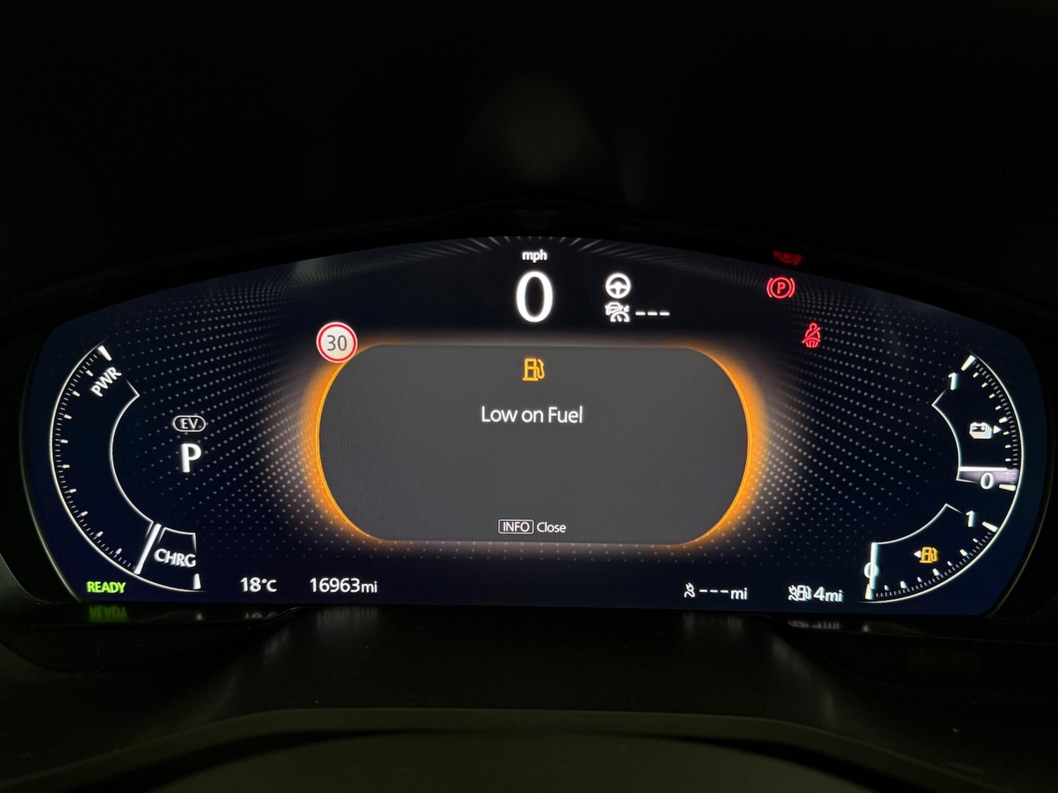 Used Mazda CX-60 2023 for sale - 77216800: Photo 16